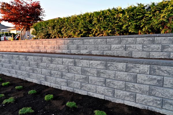 Cost of Concrete Retaining Wall Installation in Montgomery