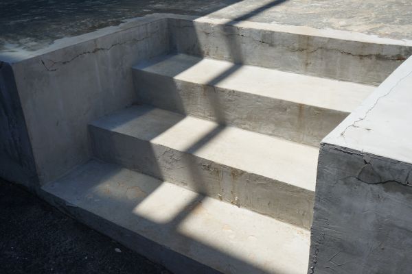 Cost of Cement Steps Replacement in Montgomery