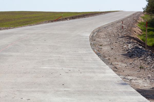 Cost of Driveway Cementing in Montgomery