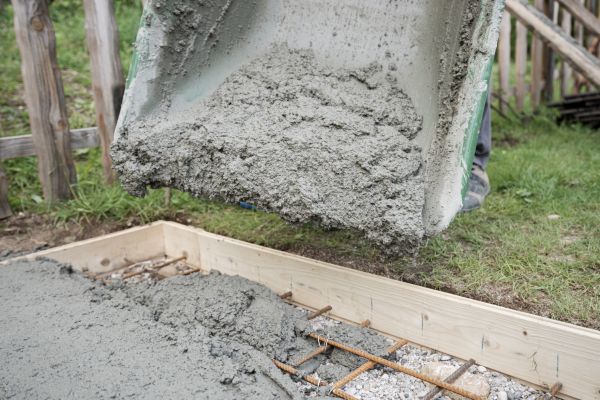 Cost of Yard Concrete Pouring in Montgomery