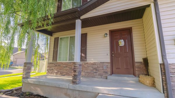 Cost of Concrete Porch Installation in Montgomery