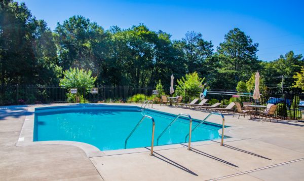 Cost of Pool Paving Installation in Montgomery